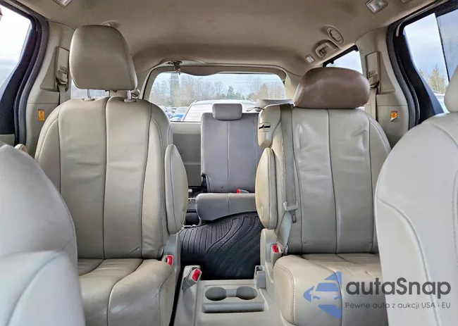 5TDYK3DC6DS364686: 76028525