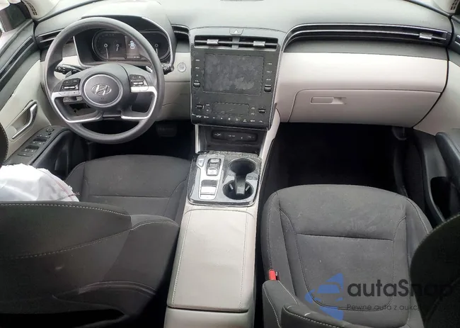 KM8JBCA14PU101810: 77902735