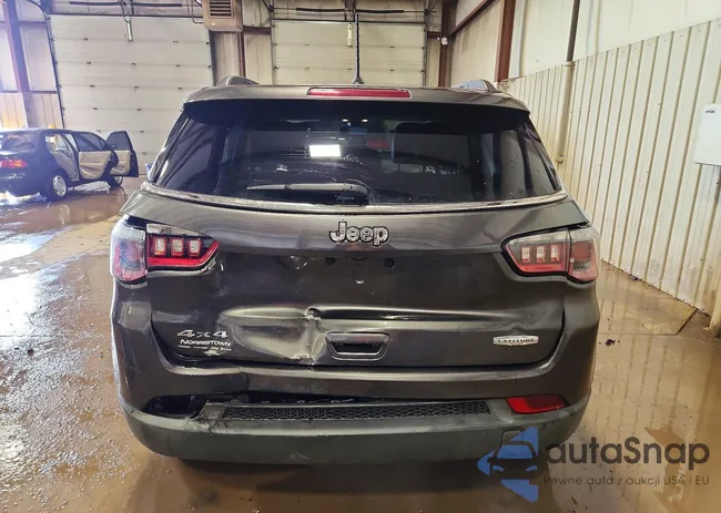 3C4NJDBB2JT112635: 79097715