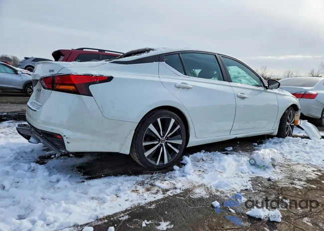 1N4BL4CV9MN413290: 75282835