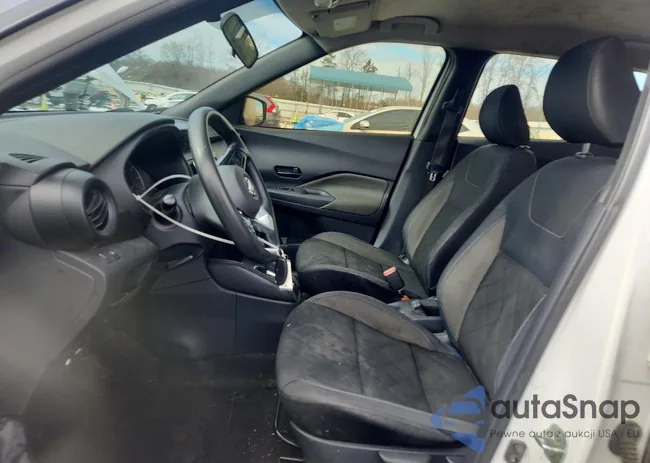 3N1CP5CU2JL546570: 75776825