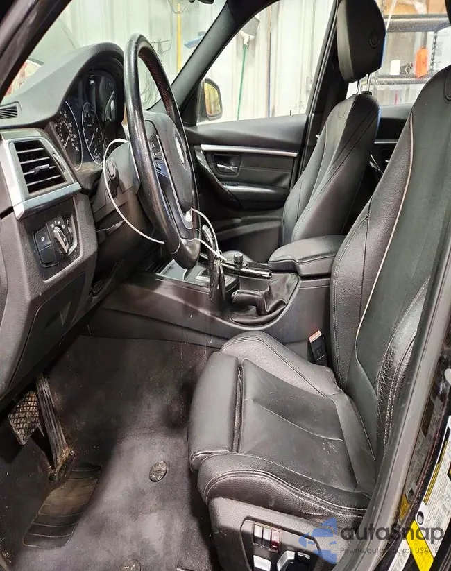 WBA8E9G51GNT83984: 75377935