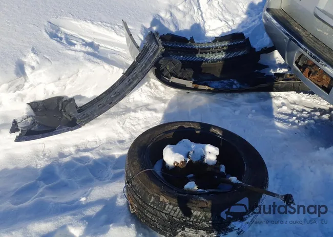 1GNSKCE08BR309041: 74384555