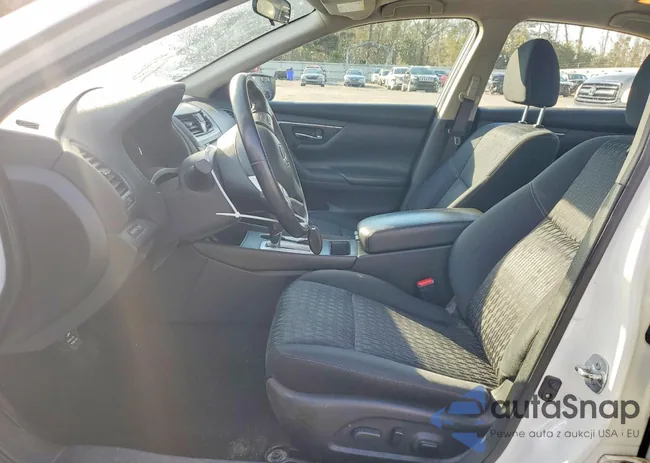 1N4AL3AP8HC153492: 75838745