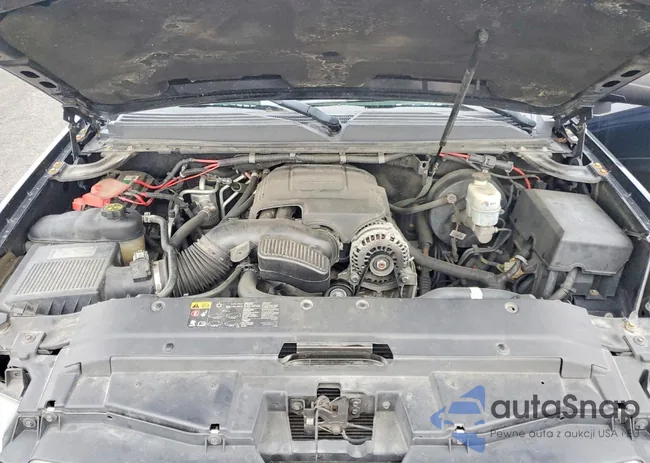 1GNLC2E08DR332463: 75813015