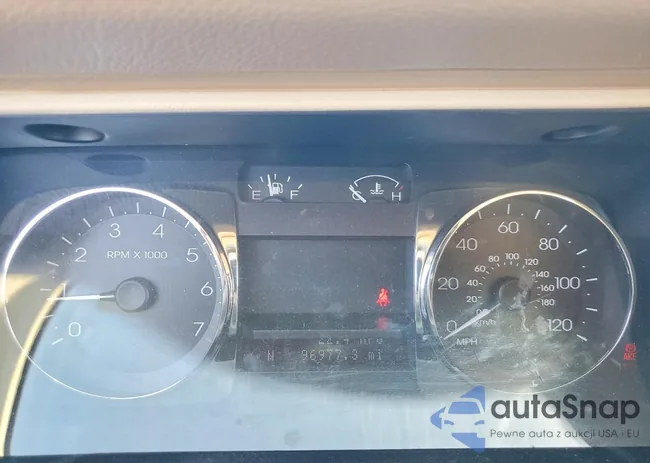 3LNHM26TX8R601993: 77485935