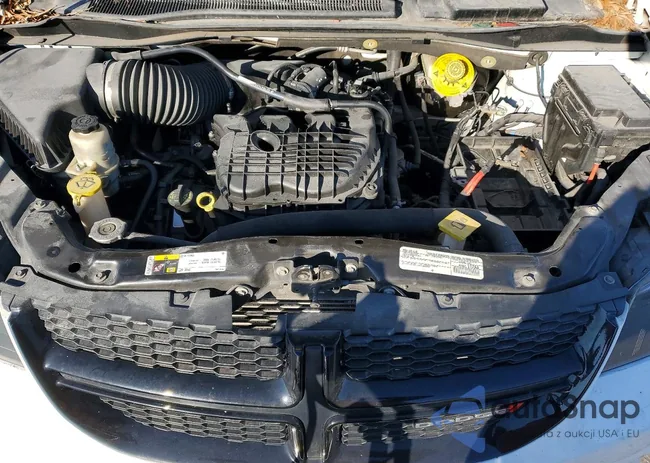 2C4RDGCG7DR611068: 76577605