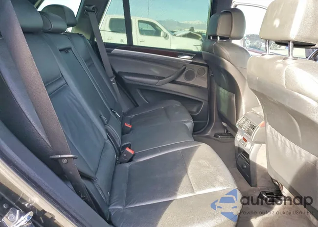 5UXFE83568L162855: 79219675