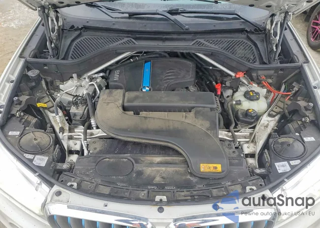 5UXKT0C56J0W02165: 75847795