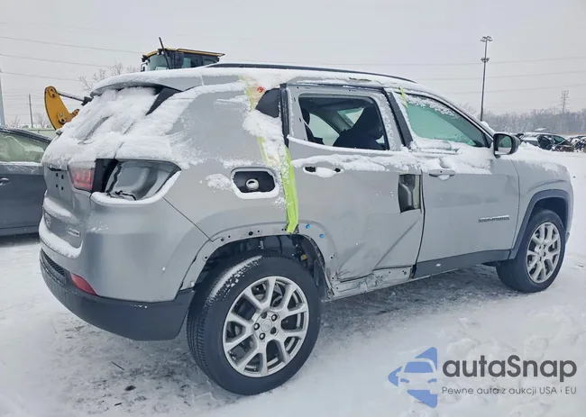 3C4NJDFB3NT208046: 75741395