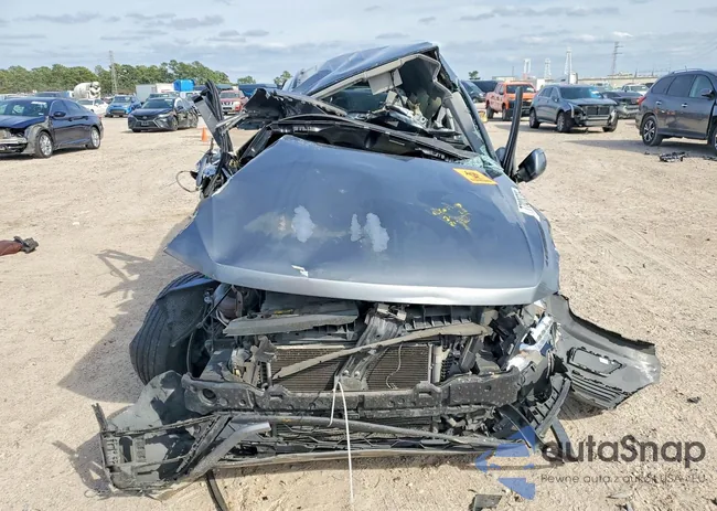 3VV1B7AX4KM084053: 77928795