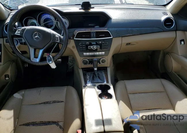 WDDGF4HBXEA963604: 77395795