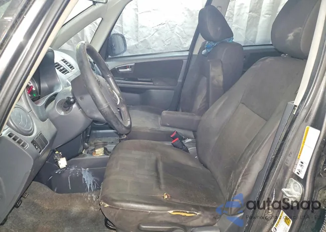 JS2YB5A3XC6302910: 74743825