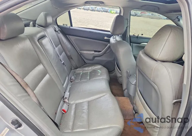 JH4CL96805C011834: 76722015