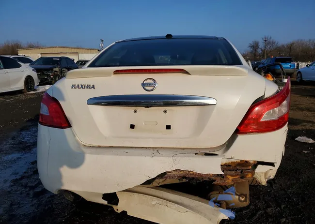 1N4AA51E19C860726: 77938905