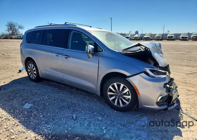 2C4RC1L79MR594483: 76401535