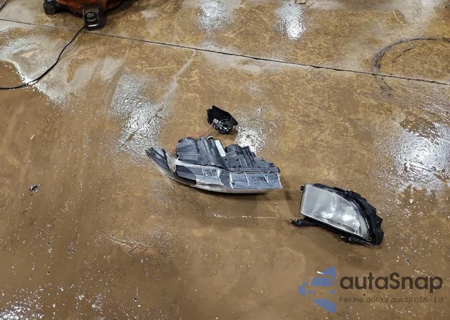 KNAFU5A22B5441059: 78701525