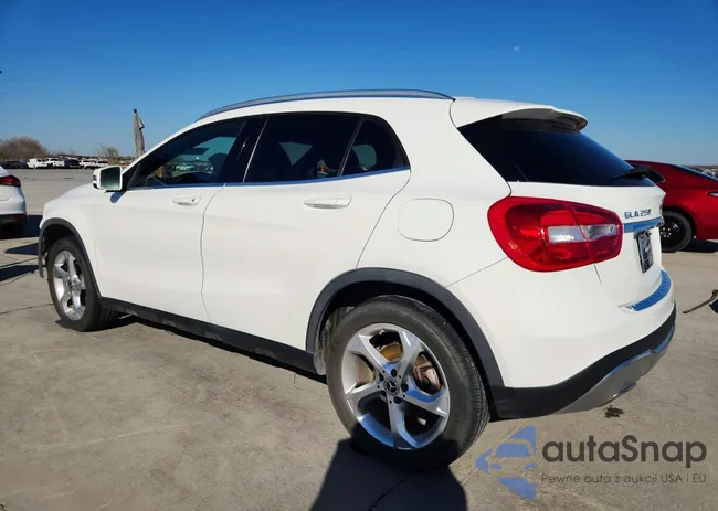 WDCTG4EB0KU005280: 79378055