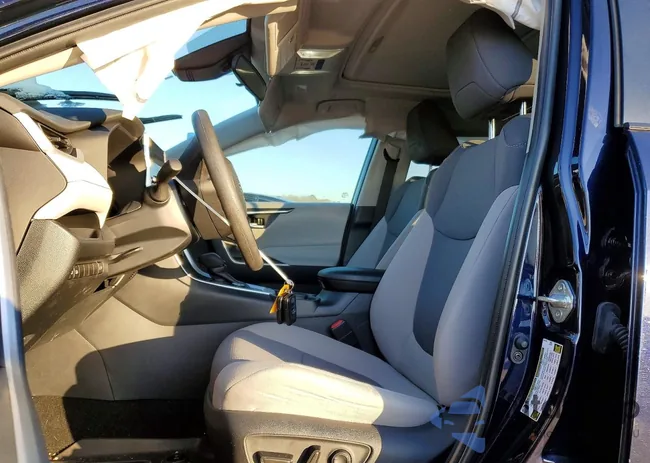 2T3RWRFV0RW229977: 75862115