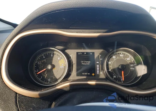 1C4PJLAB8GW137708: 76941875