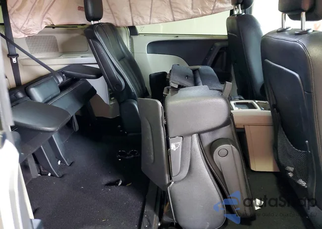 2C4RC1CG3FR727533: 77792625