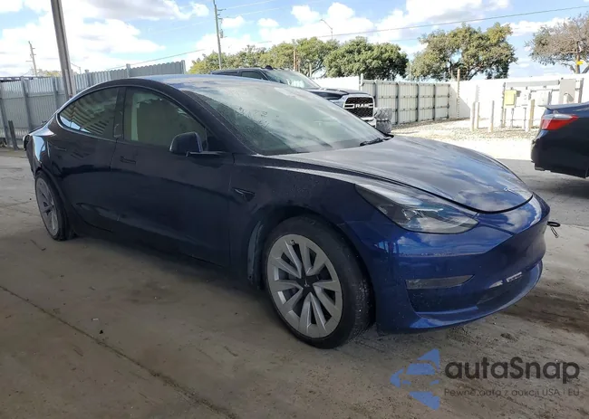 5YJ3E1EA2PF641118: 75470735