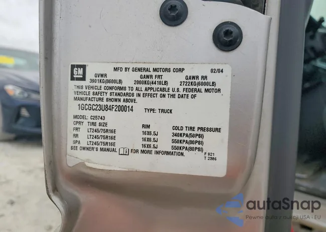 1GCGC23U84F200014: 76616565