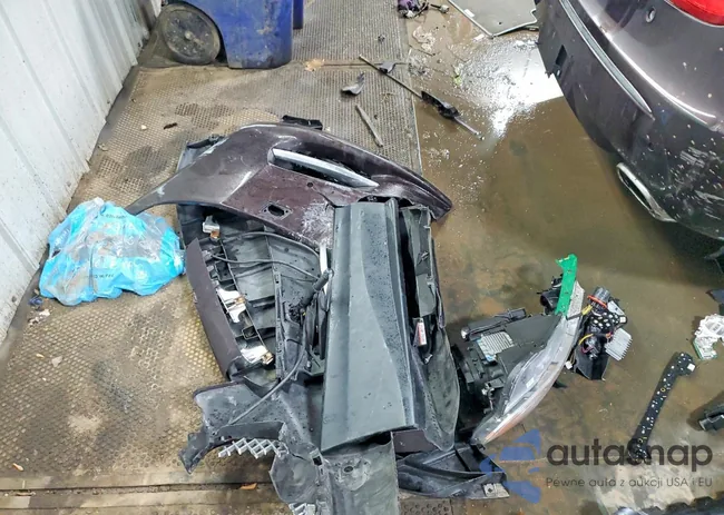 SAJWJ1CD0D8V48570: 76190625