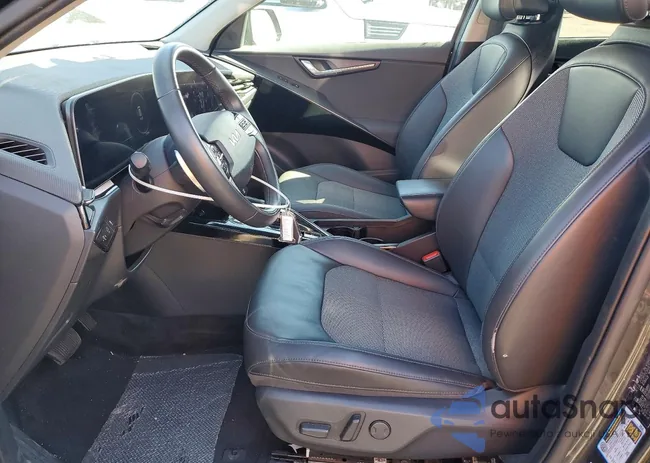 KNDCR3L16R5103271: 77792065