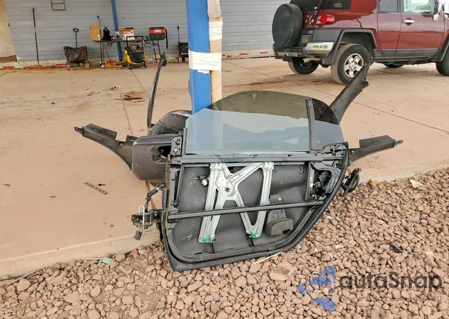 WMEEJ3BA8FK809951: 76938155