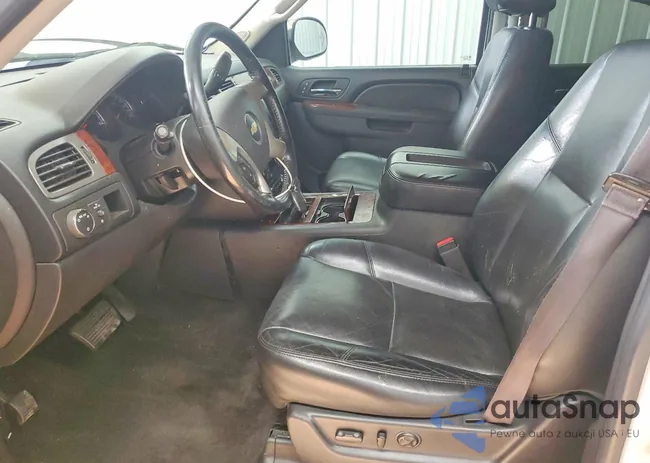 1GNSCKE04ER173826: 77802245