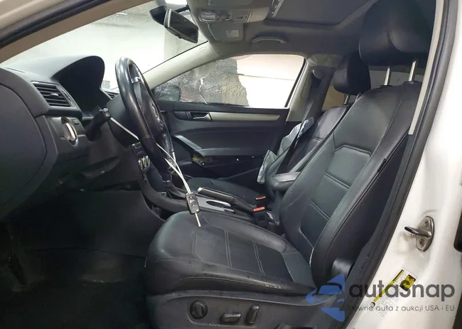 1VWBS7A30EC058519: 76388945