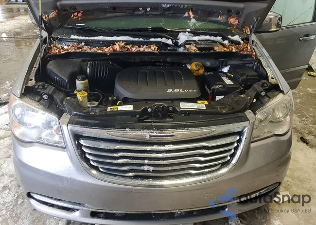 2C4RC1CG0ER479465: 75164875