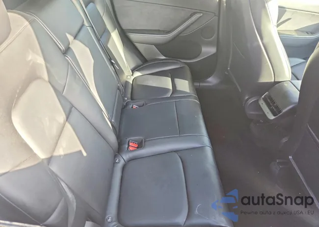 5YJYGDEE5MF255759: 77270605