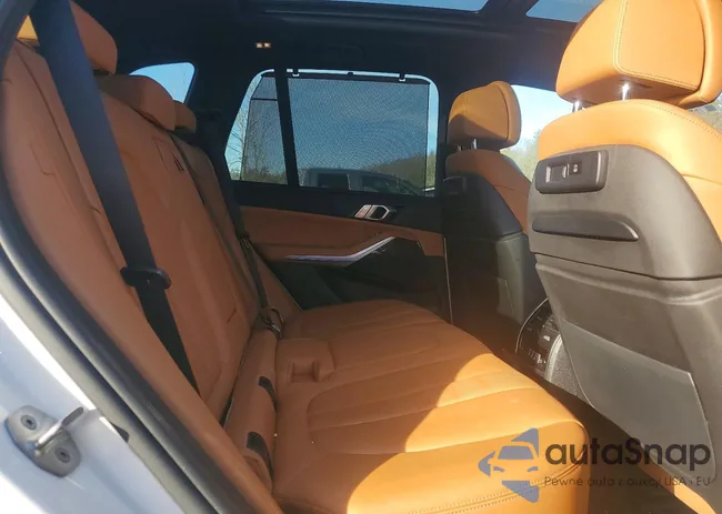 5UXCR6C02N9L48479: 77319625