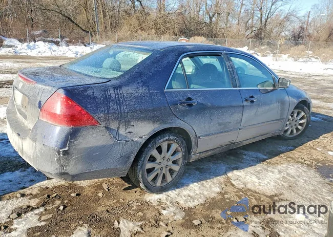 1HGCM66497A052084: 75808945