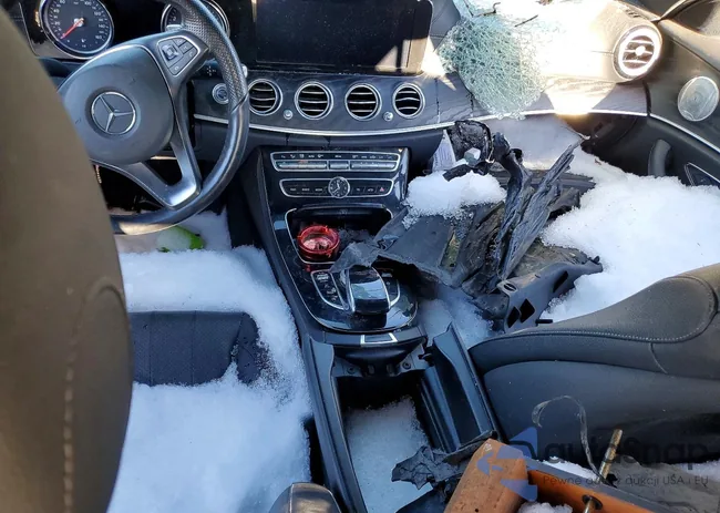 WDDZF4KB8HA218534: 76321915