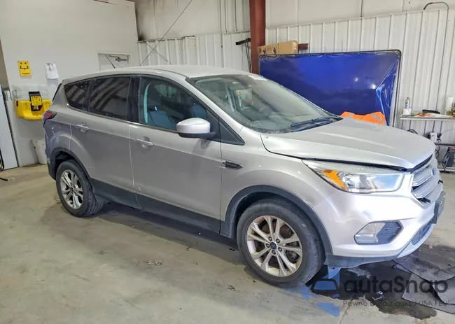 1FMCU9GD3HUA82353: 75662355