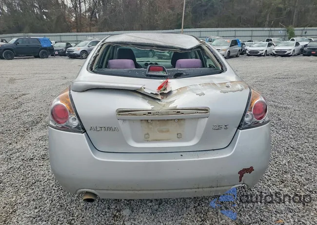 1N4AL21E38C147155: 76969385