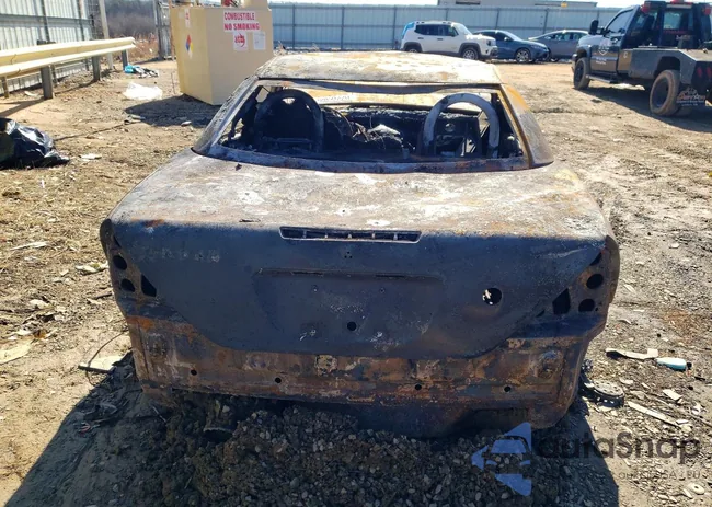 WDBKK47F4WF006702: 76002365