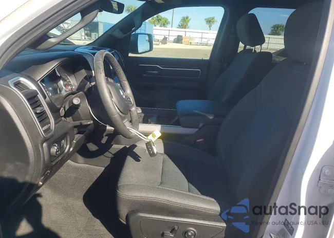 1C6RREFT3MN543306: 79076005