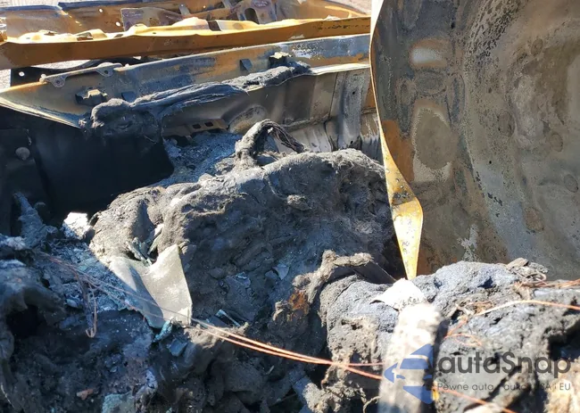 KNDPM3ACXJ7467089: 79448395