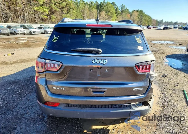 3C4NJDBB7JT284269: 75987395