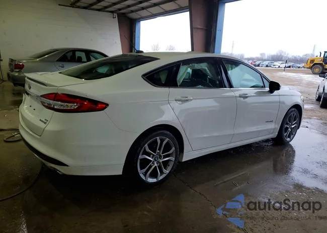 3FA6P0LU5HR285977: 76008645