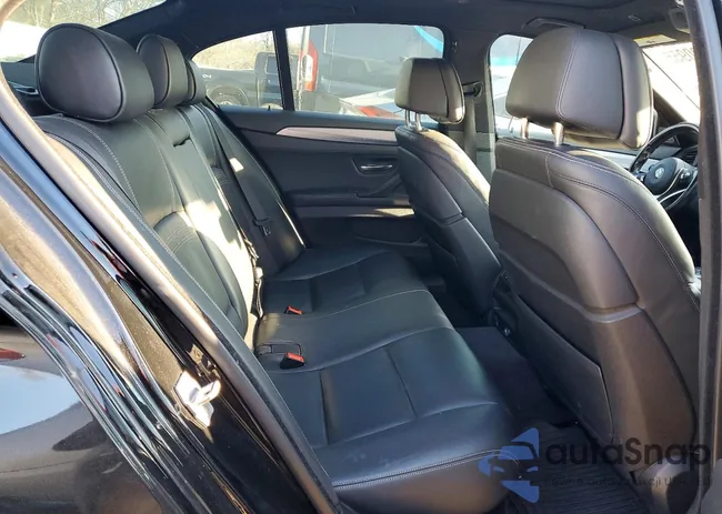 WBA5B3C58FD548593: 76000955