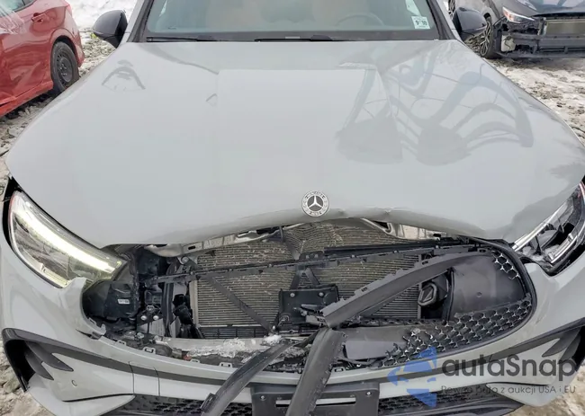 W1NKM4HB0TF440739: 75815985