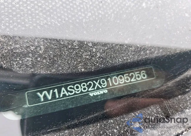 YV1AS982X91095256: 76986395