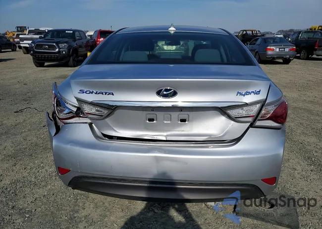 KMHEC4A44CA033499: 76582355