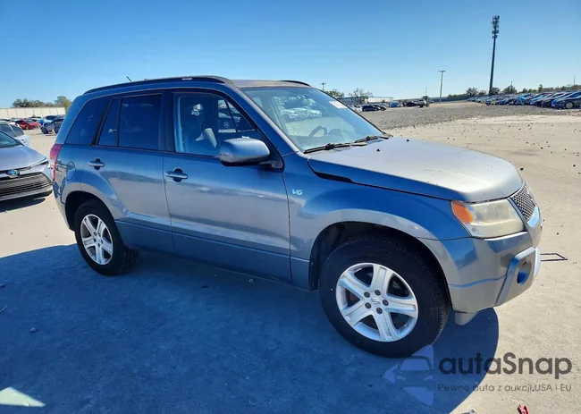 JS3TD947074201849: 76407215