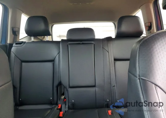 1V2UR2CA6KC564758: 79057415